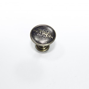 7003 Ручка-кнопка 27мм античная бронза RK-001 AВ